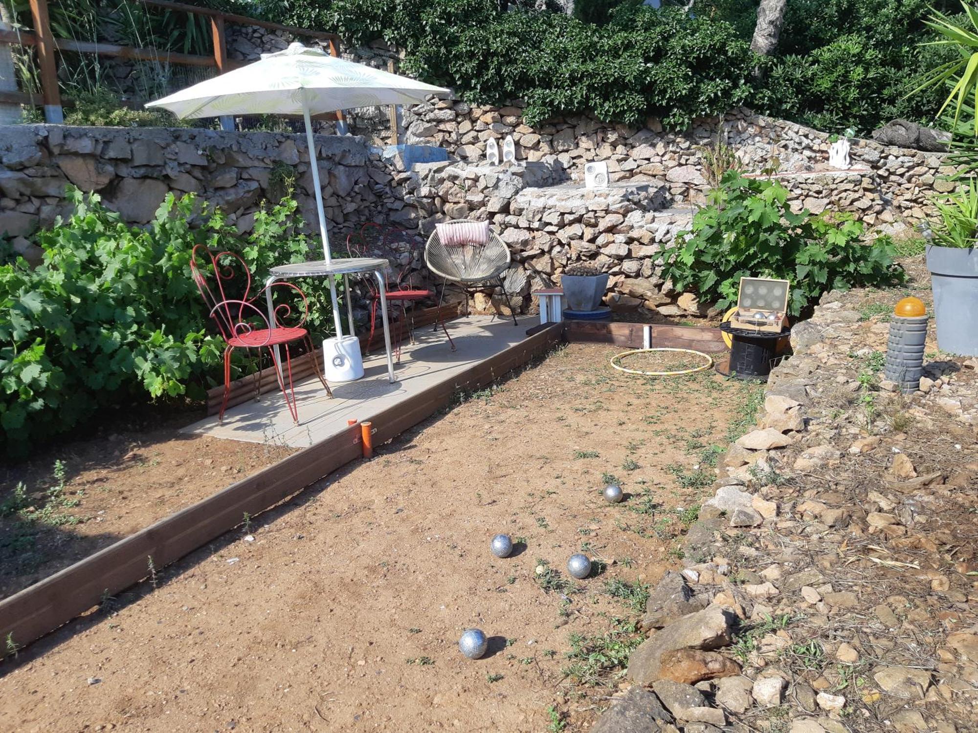 Haut De Villa Au Mont St Clair Vue Exceptionnelle Mer Et Foret Terrasses, Piscine, Petanque, Solarium Prives Сет Екстериор снимка