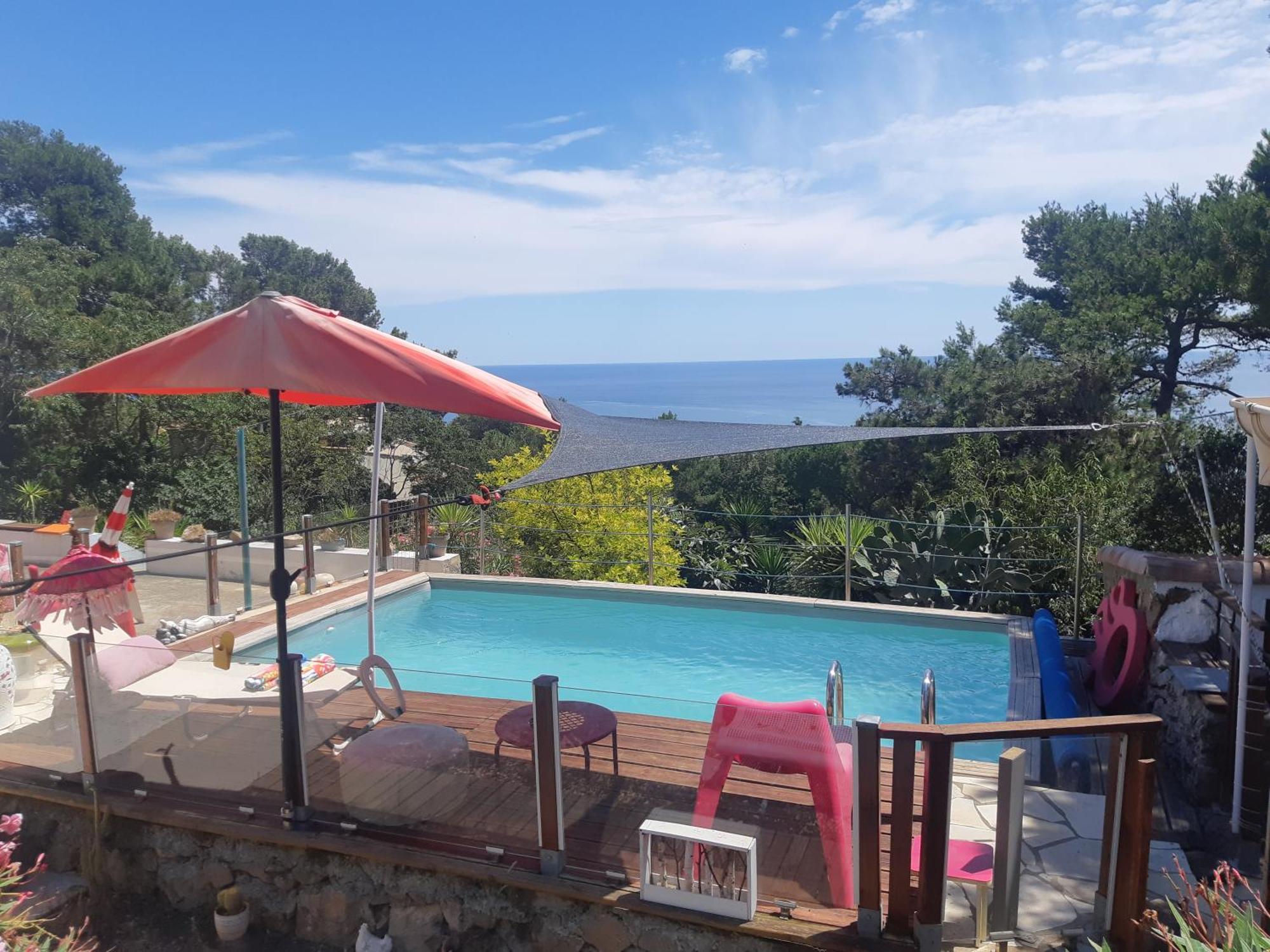 Haut De Villa Au Mont St Clair Vue Exceptionnelle Mer Et Foret Terrasses, Piscine, Petanque, Solarium Prives Сет Екстериор снимка